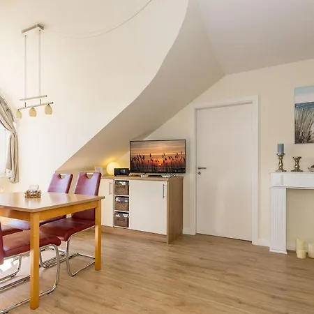 Strandschloesschen-i-we-22-685 Ostseebad Kühlungsborn